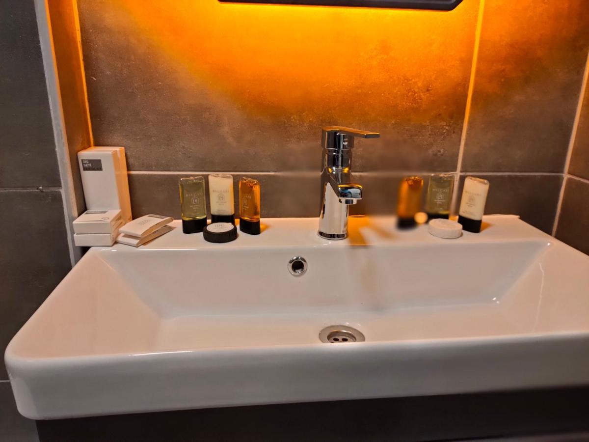 Airport Hotel & Private Trasportation Istanbul Airport-By Loft Arnavutkoy Екстериор снимка